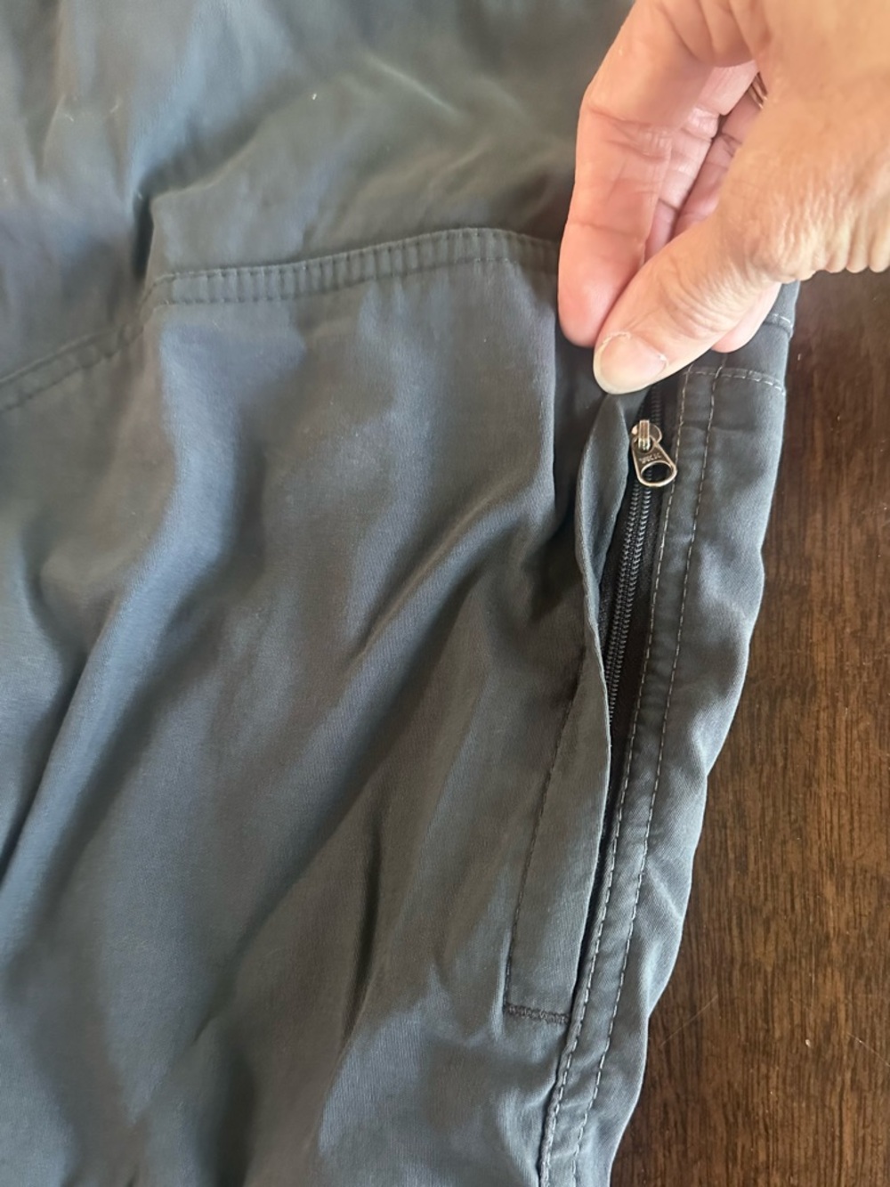 Kuhl Men's Grey Shorts 32 - Picture 5 of 10
